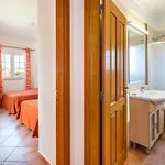 4-schlafzimmer-villa- Garten- Pool- By Interhome Holiday home