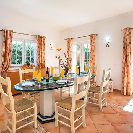 4-schlafzimmer-villa- Garten- Pool- By Interhome * 阿尔布费拉